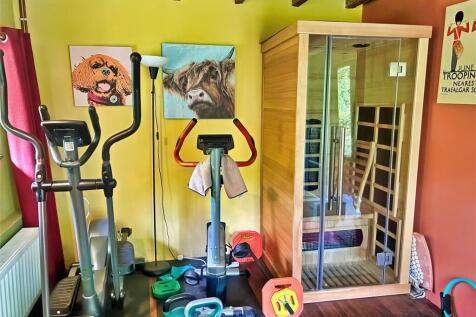 Sauna &amp; Gym