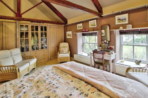 House Bed 2