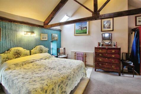 House Bed 1