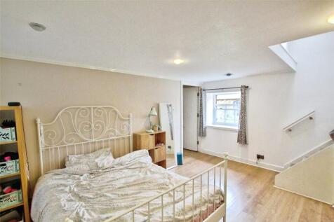 Cottage Bedroom 2