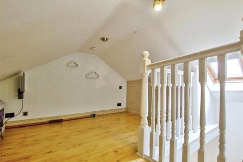 Cottage Mezzanine
