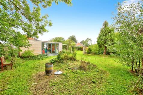 Garden &amp; Studio