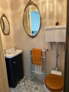 Master Ensuite