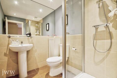 En Suite 2