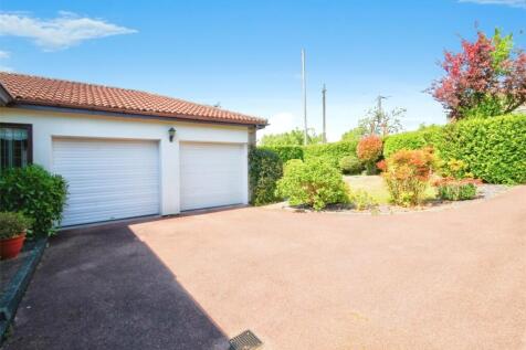 Double Garage
