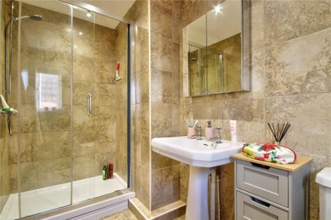 En Suite 2
