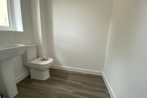 Cloakroom/wc
