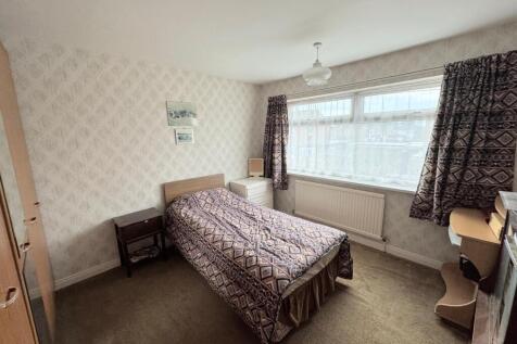 BEDROOM ( REAR)