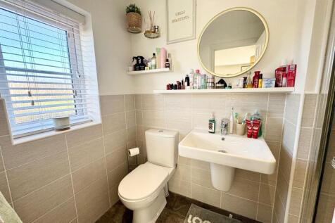 Second Ensuite