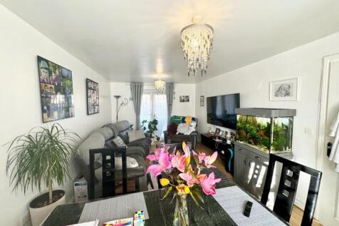 Diner/Lounge