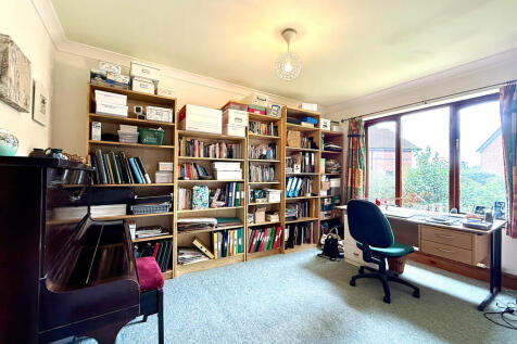 Property Image 16