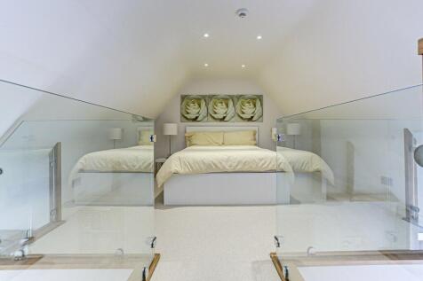 Studio Bedroom