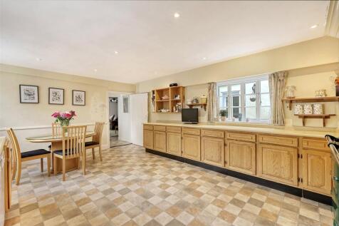 Breakfast Room