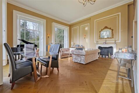 Living /Dining Room