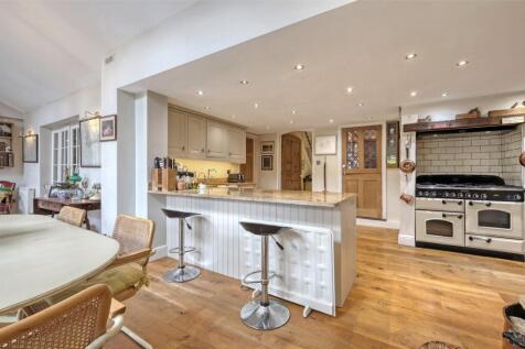 Family Room/Kitchen