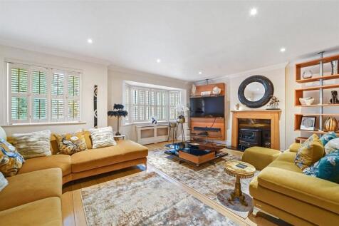 First Floor Lounge