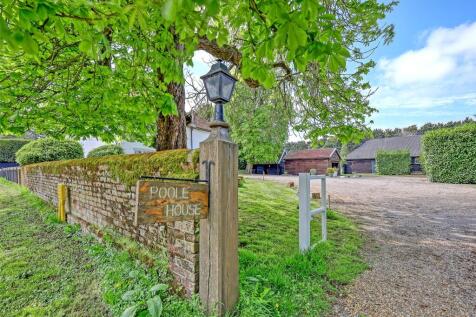 Entrance Drive
