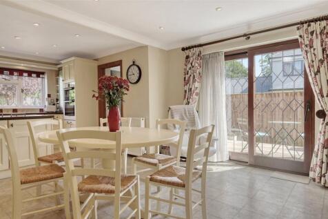 Breakfast Room