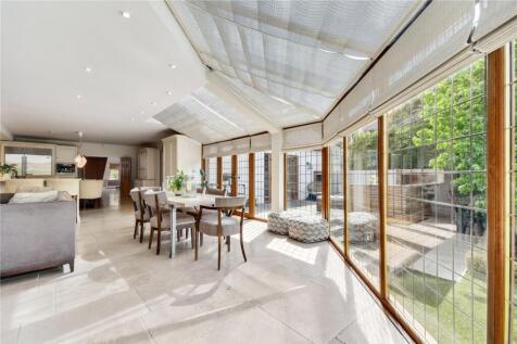 Kitchen/Family Room