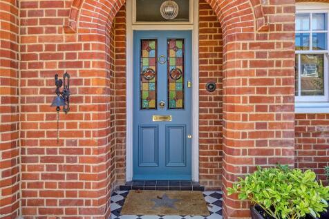 Entrance Porch