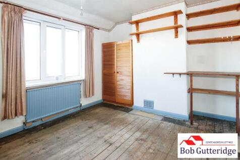 BEDROOM TWO (FRONT)