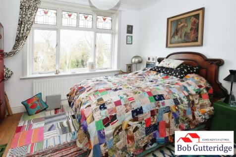 BEDROOM TWO (REAR)