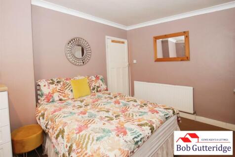 BEDROOM ONE (FRONT)