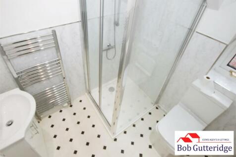 SHOWER ROOM / WC