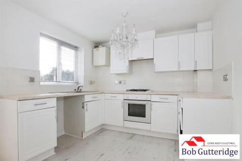 FITTED KITCHEN/DINING ROOM