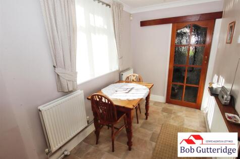 FITTED KITCHEN / BREAKFAST ROOM