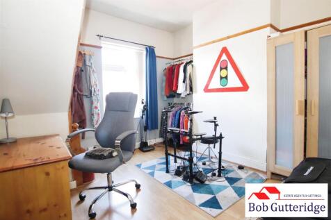 BEDROOM ONE (FRONT)