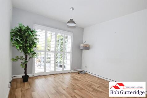 BEDROOM ONE (FROUND FLOOR)