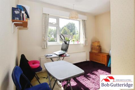 BEDROOM ONE (L-SHAPED)