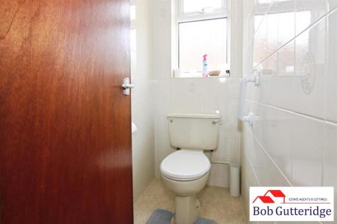 FIRST FLOOR WC
