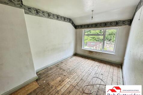 BEDROOM TWO (REAR)