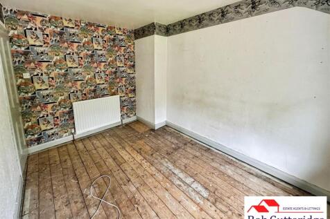 BEDROOM TWO (REAR)