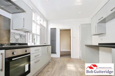 NEW FITTED KITCHEN