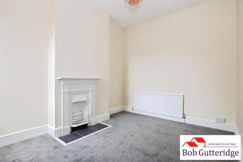BEDROOM TWO (REAR)