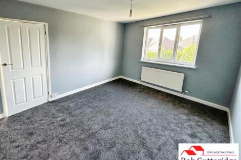 BEDROOM TWO (REAR)