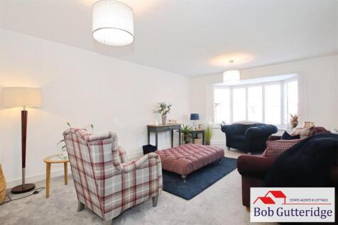BAY FRONTED LOUNGE