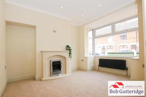 BAY FRONTED LOUNGE
