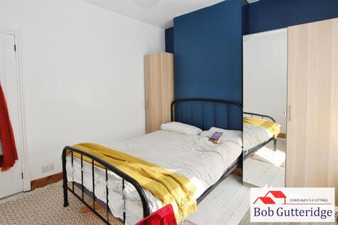 BEDROOM ONE (FRONT)