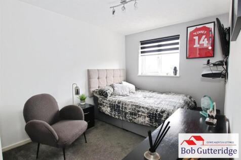 BEDROOM TWO (REAR)