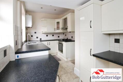 FITTED KITCHEN