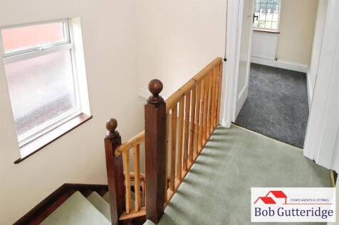 FIRST FLOOR LANDING