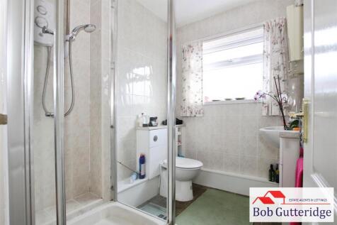 FULLY TILED SHOWER ROOM