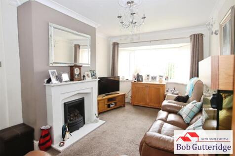 BAY FRONTED LOUNGE