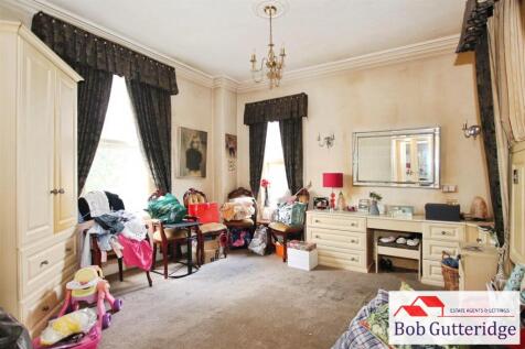 BEDROOM ONE (FRONT)