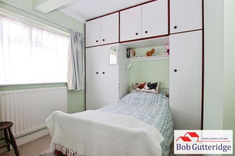 BEDROOM TWO (REAR)