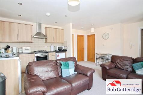 OPEN PLAN FITTED KITCHEN / LOUNGE / DINER